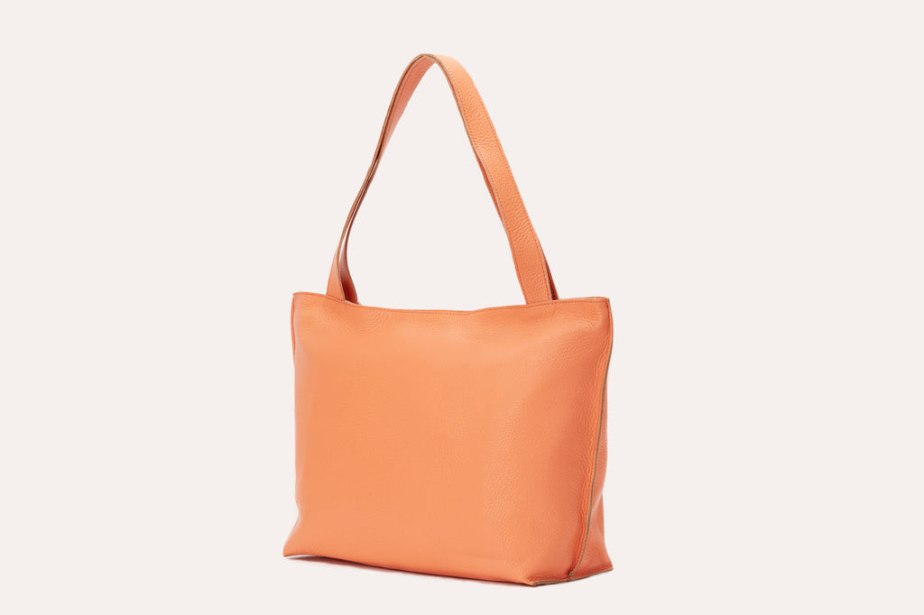 Borsa tote in vera pelle per chi è sempre in movimento